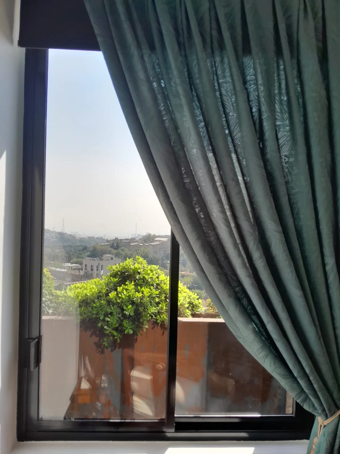 فروش آپارتمان 82 متر 2 خواب فول امکانات سعادت آباد