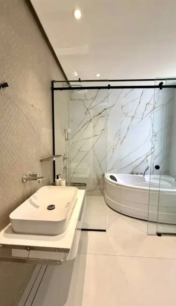 200متر آپارتمان،شهرک غرب،مدرن