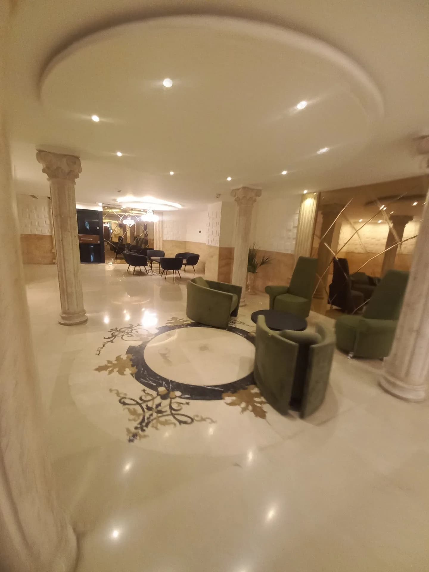 سعادت آباد ۱۱۵ متر ۲ خواب خوش نقشه ۲ پارکینگ