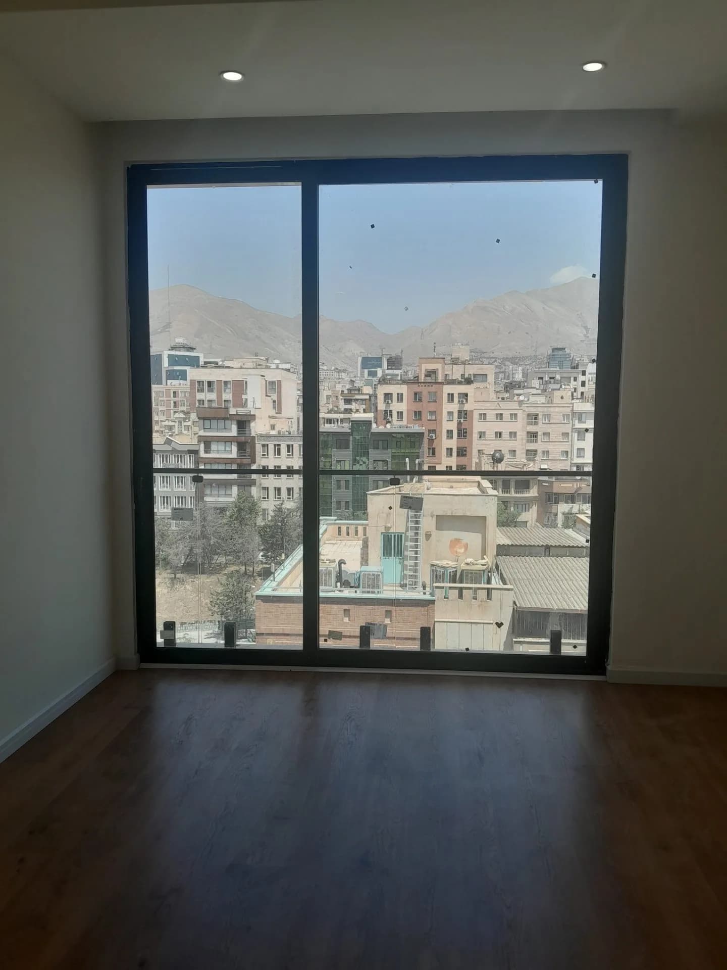 فروش آپارتمان ۲۴۰ متر نوساز ۴ خواب فول امکانات فلامک - تصویر 7