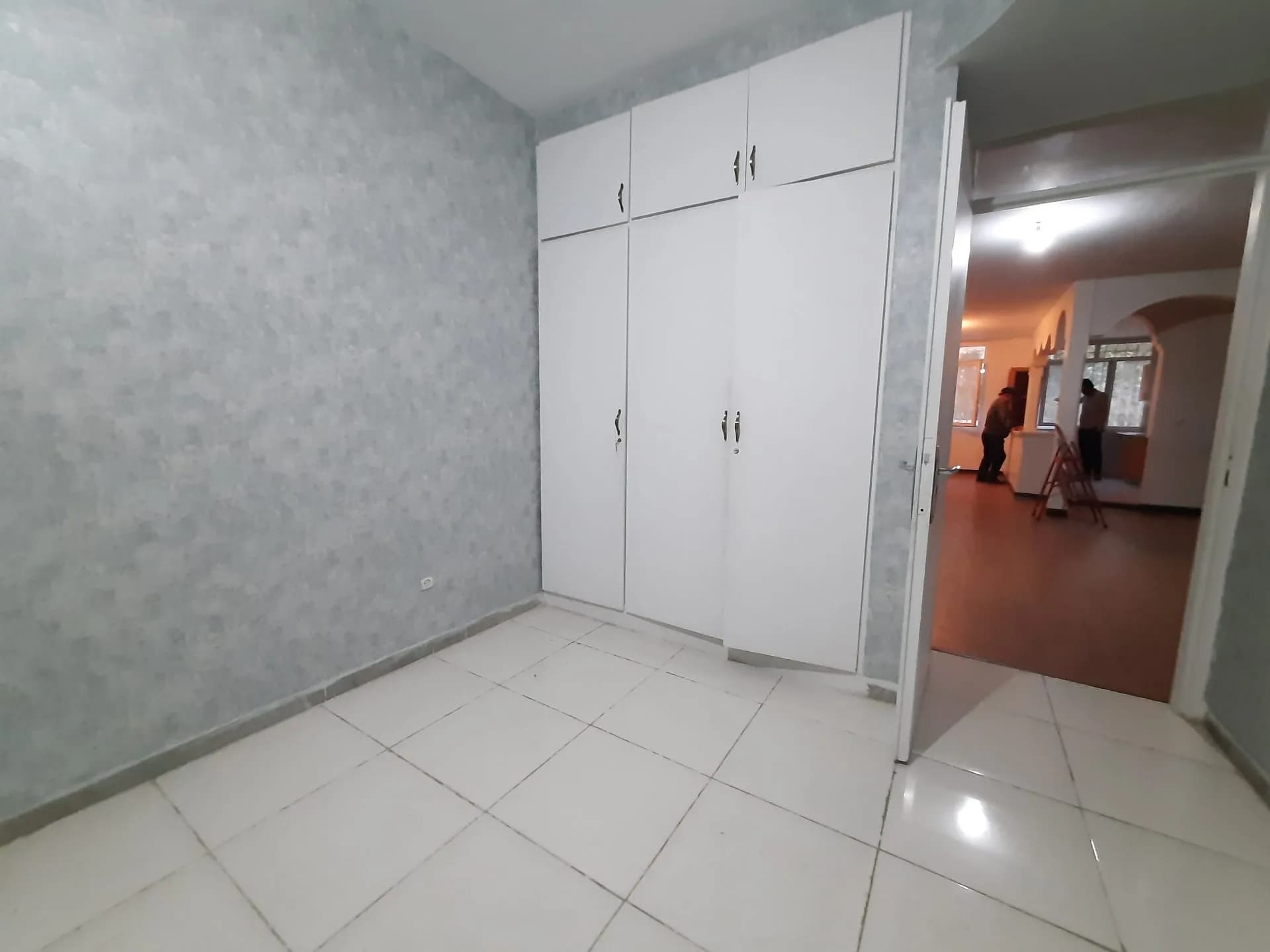 ۱۲۰ متر علامه جنوبی