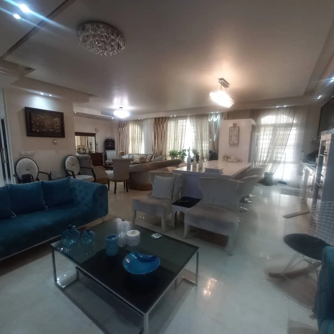 135متر 3خواب 2پارکینگ علامه جنوبی - تصویر 3