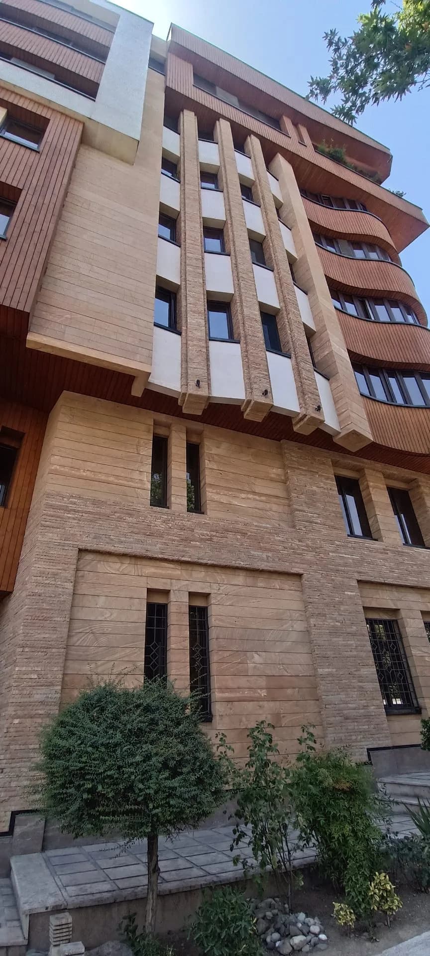 اجاره آپارتمان موقعیت اداری بر اصلی