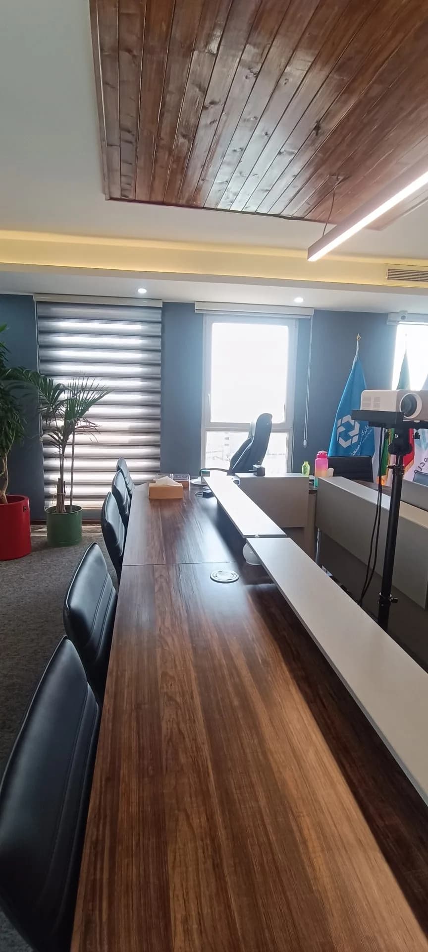 اجاره آپارتمان سند اداری 250 متر