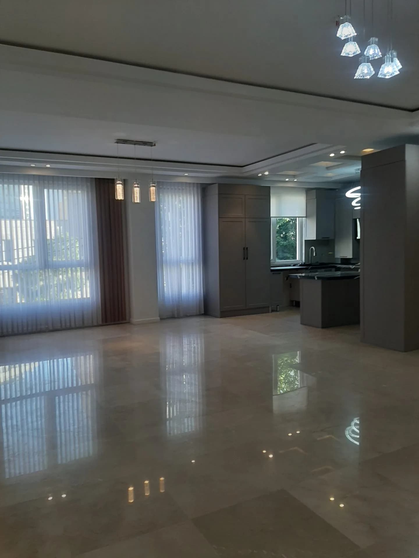شهرک غرب 130 متر تکواحدی
