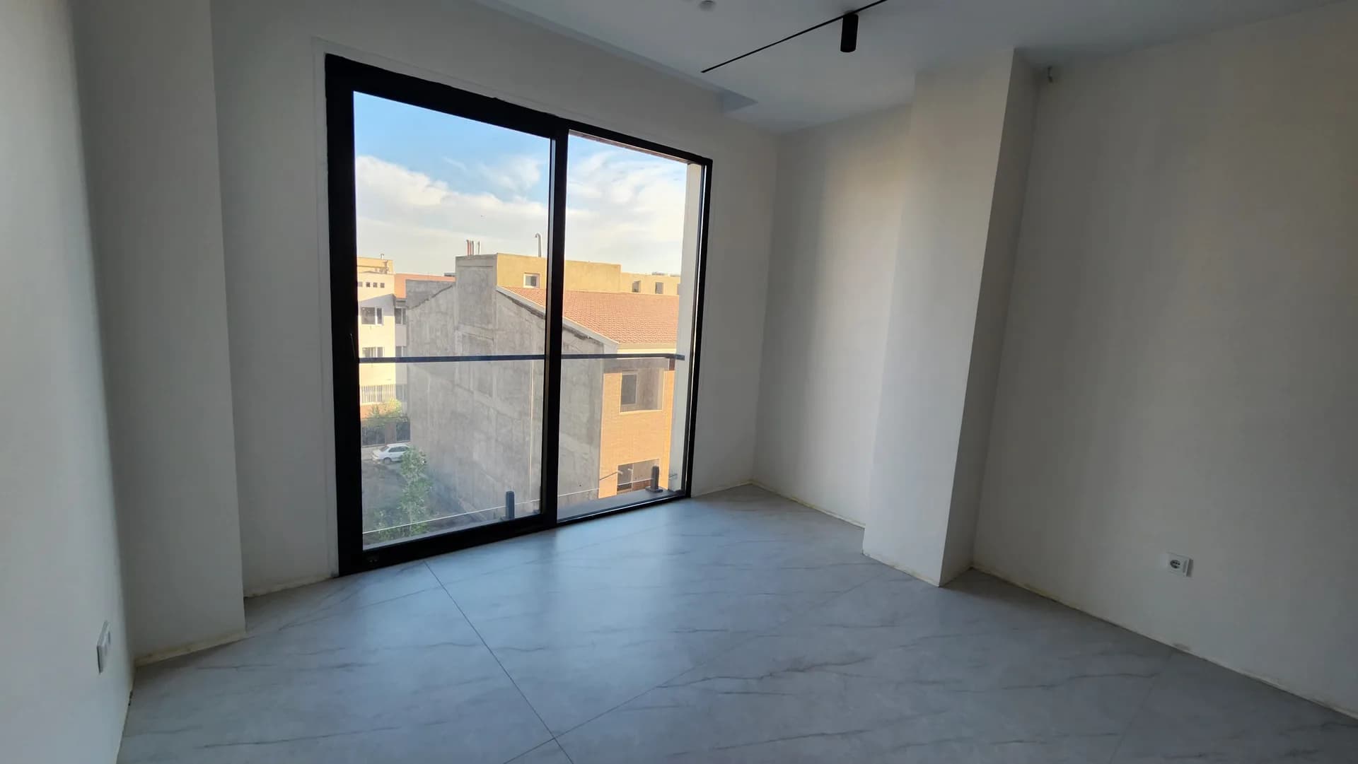 123 متر / 3 خواب / رو به آفتاب / نئوکلاسیک - تصویر 7