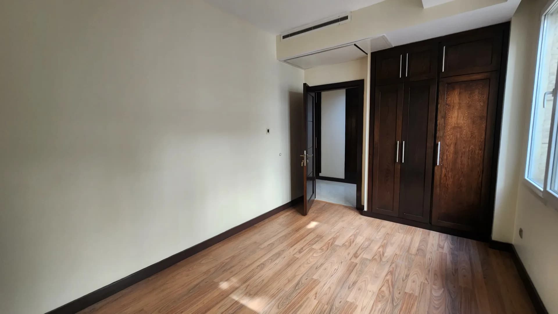 240 متر / 3 خواب / تک واحدی / کوی فراز - تصویر 9