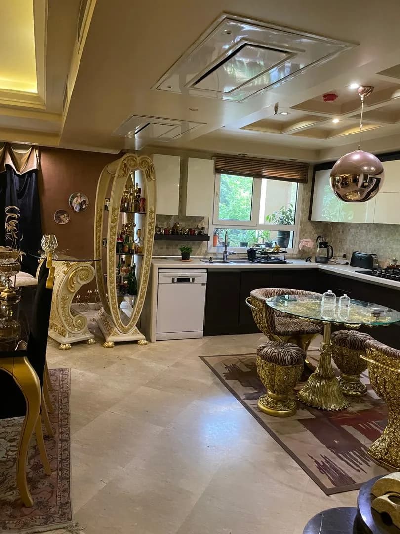 80متری 2خواب سعادت آباد