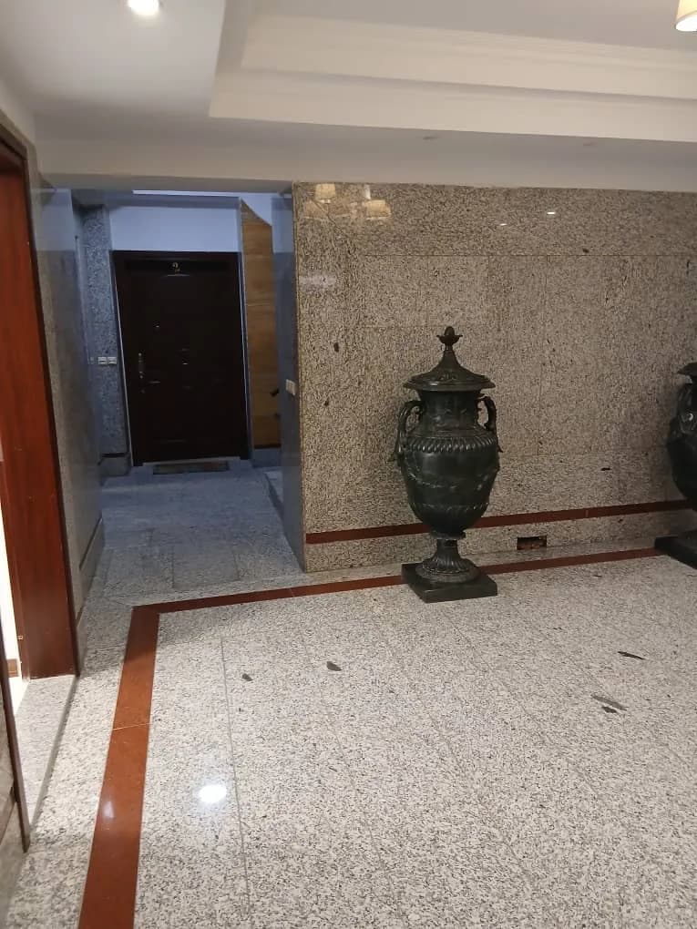 180متری 3خواب صرافهای جنوبی - تصویر 2
