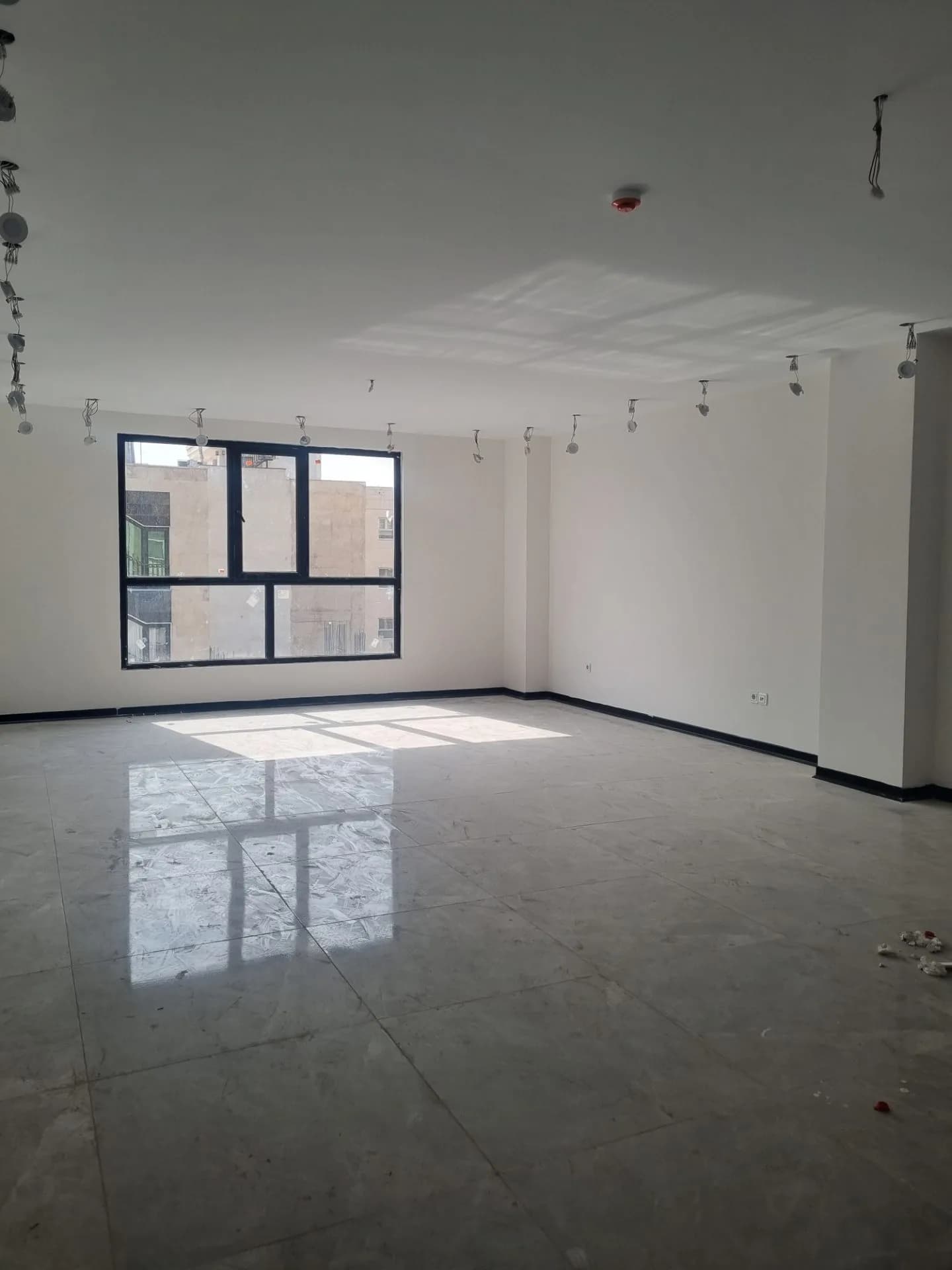 120 متر 3 خواب نوساز کلید نخورده مروارید