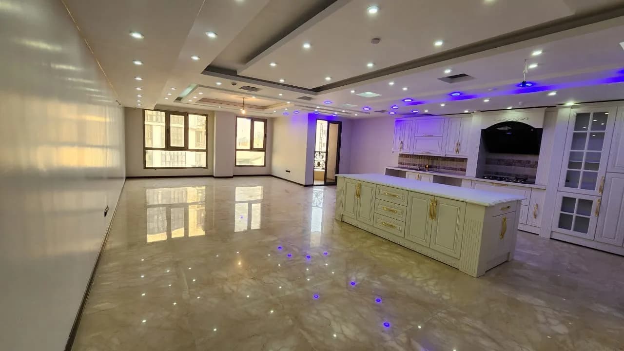 125 متر 3 خواب نوساز ورودی لابی