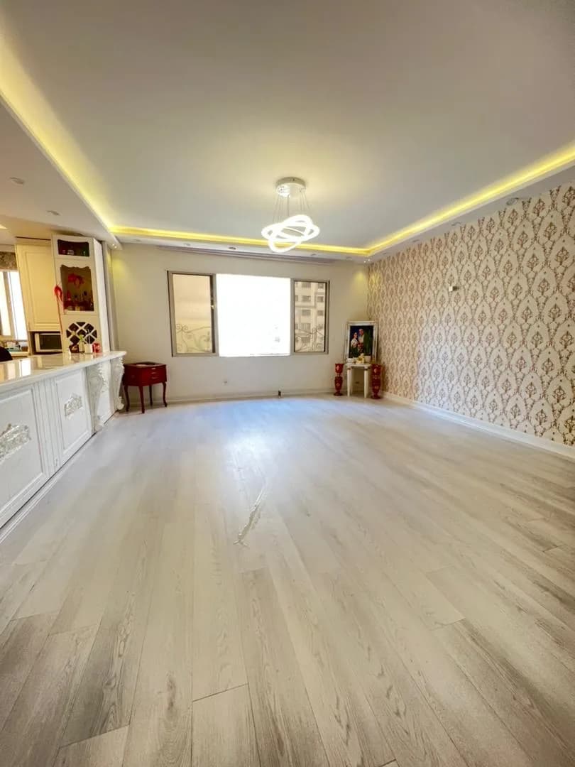 آپارتمان ۱۳۷متر ۳خواب  برج مهستان کوهیار