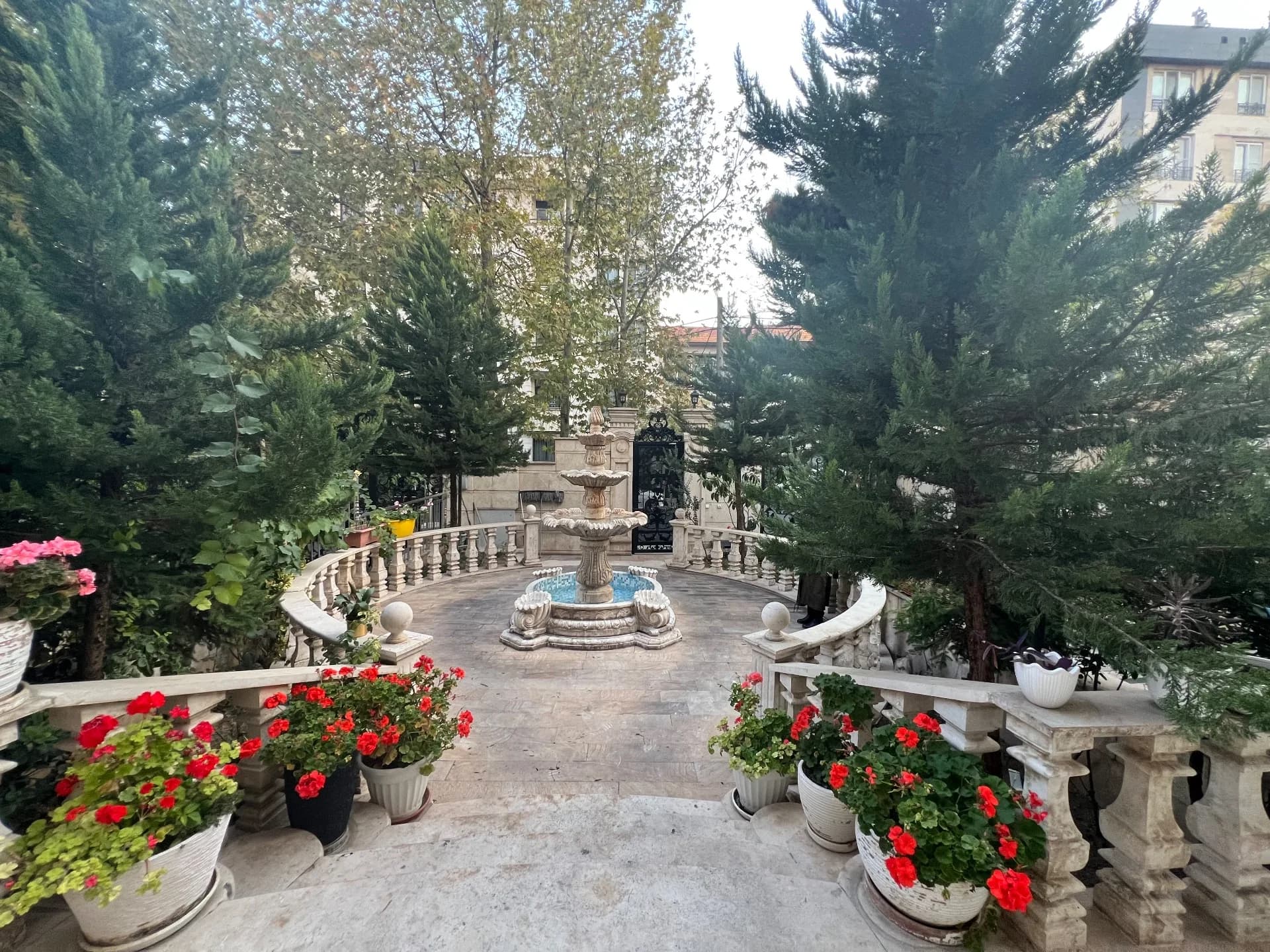137متر3خ شهرک غرب بازسازی شده