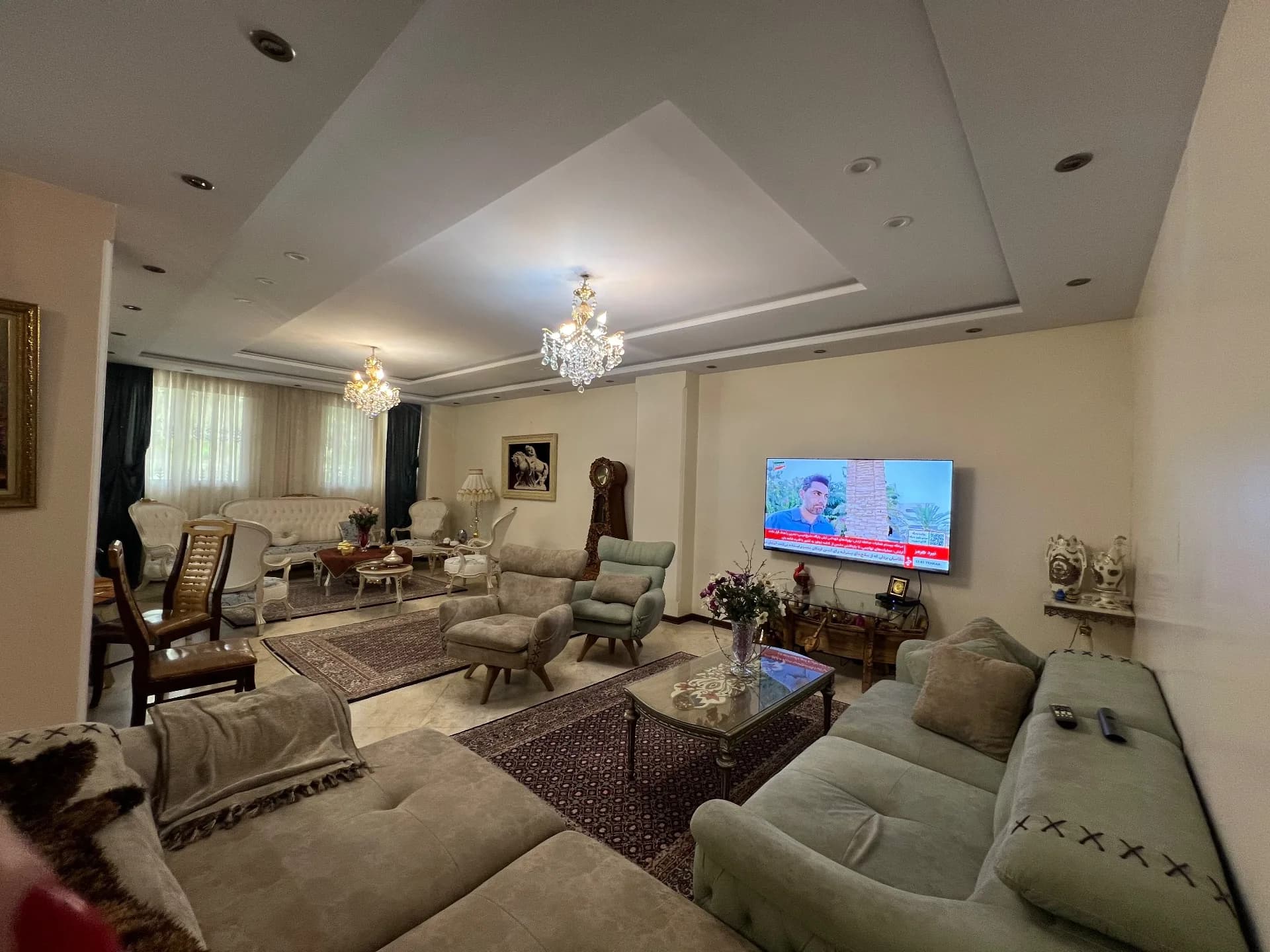 اپارتمان 105 متری در سعادت اباد، مرواریدها