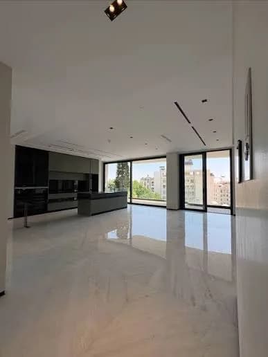 اپارتمان 135 متری در سعادت اباد، سرو شرقی