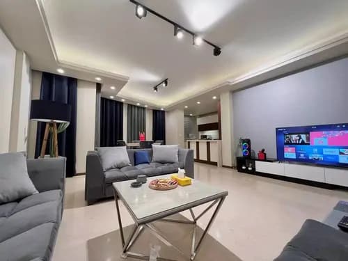 اپارتمان 275 متری در سعادت اباد، بالای کاج