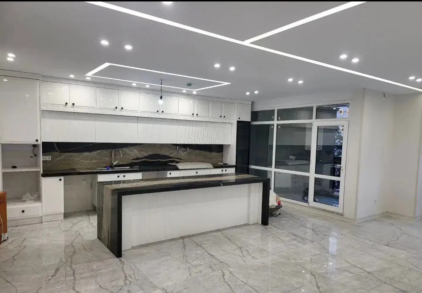 اپارتمان 193 متری در سعادت اباد، مرواریدها