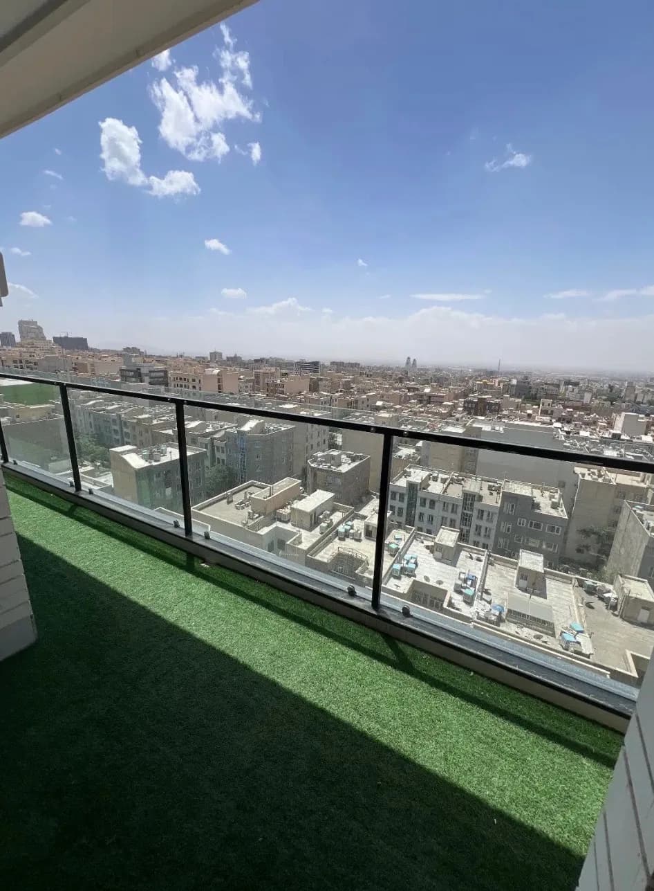 سعادت آباد ( ویو ابدی ) ۱۰۵ متر ۳ خواب
