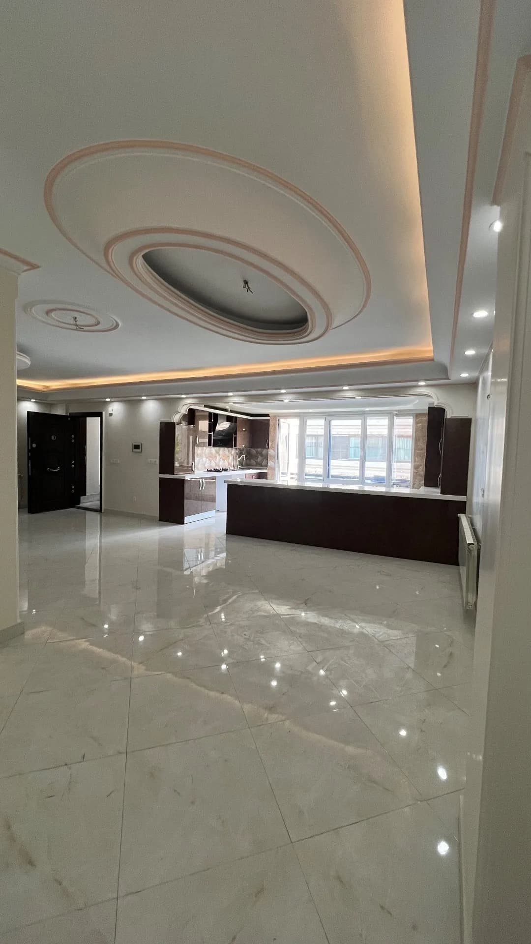 110متر ۲خ فول امکانات کامل