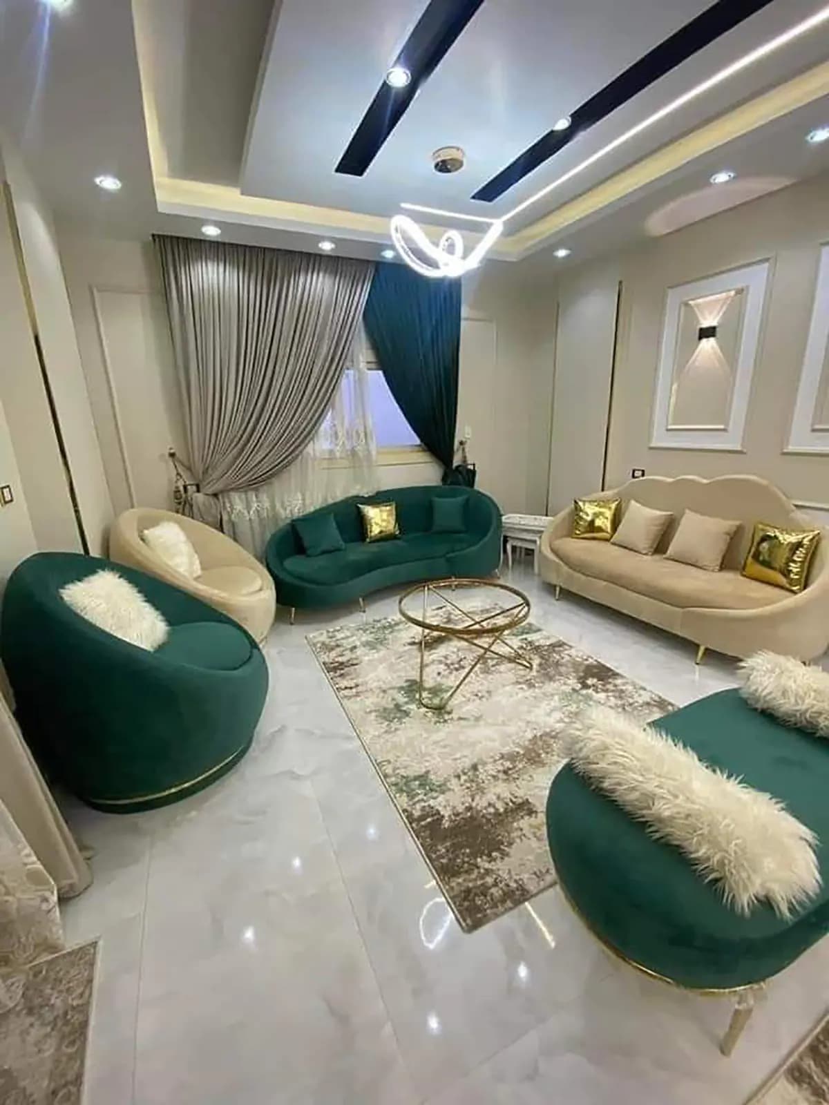 اپارتمان 138 متری در سعادت اباد، بلوار فرحزادی