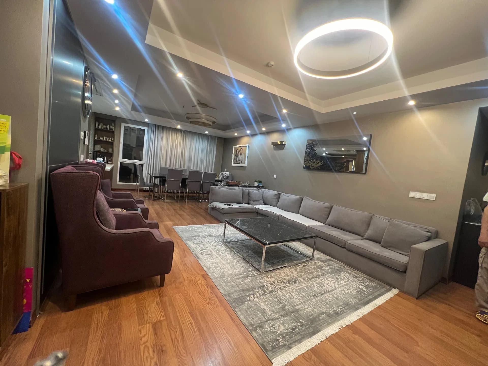 اپارتمان ۱۱۰ متری در سعا‌دت اباد، بلوار دریا