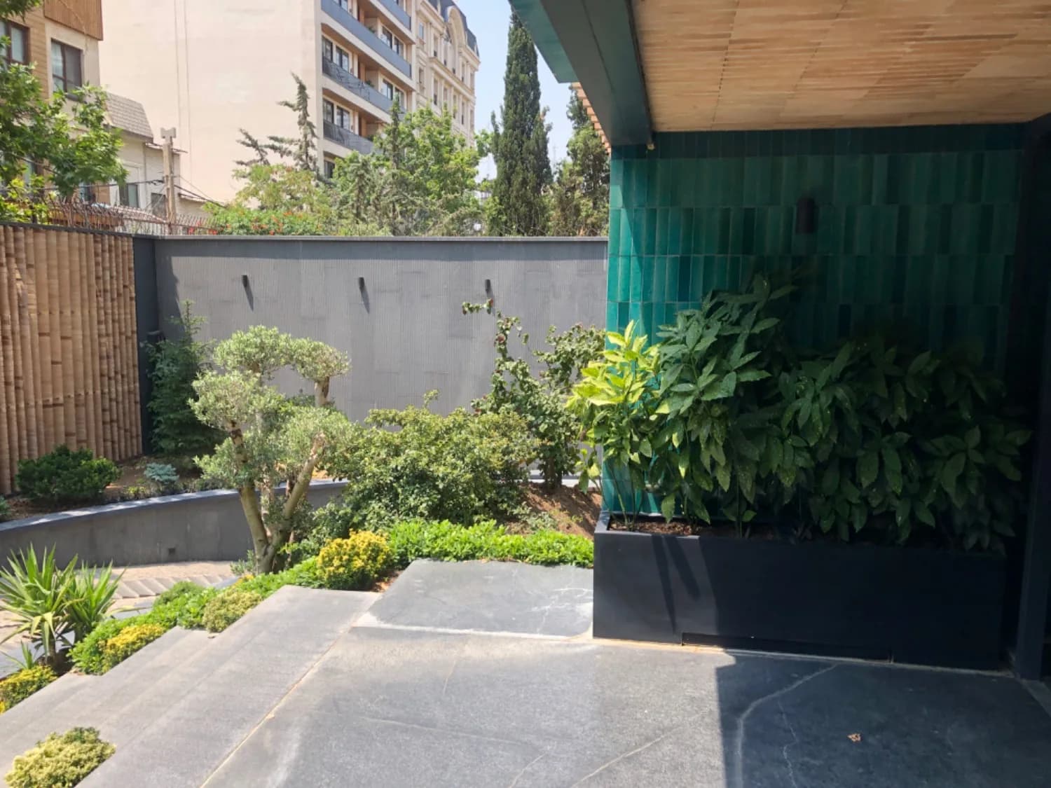 آپارتمان نوساز ۱۲۵متر ۲خواب