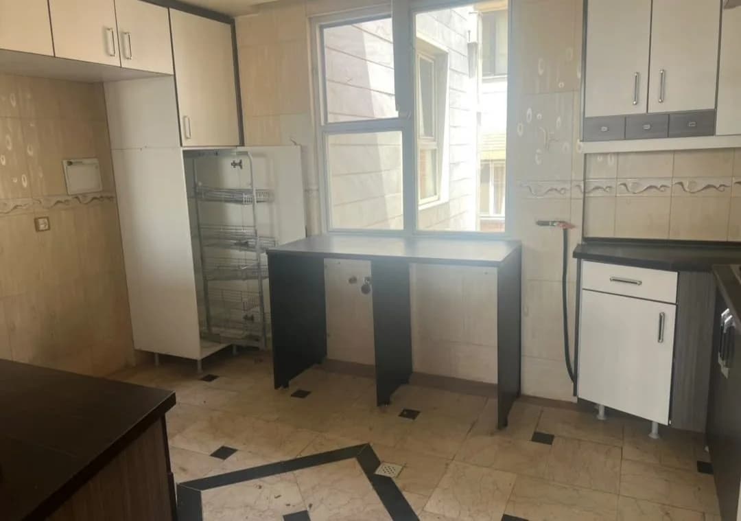آپارتمان 60 متر یک خواب در خیابان طاهرخانی