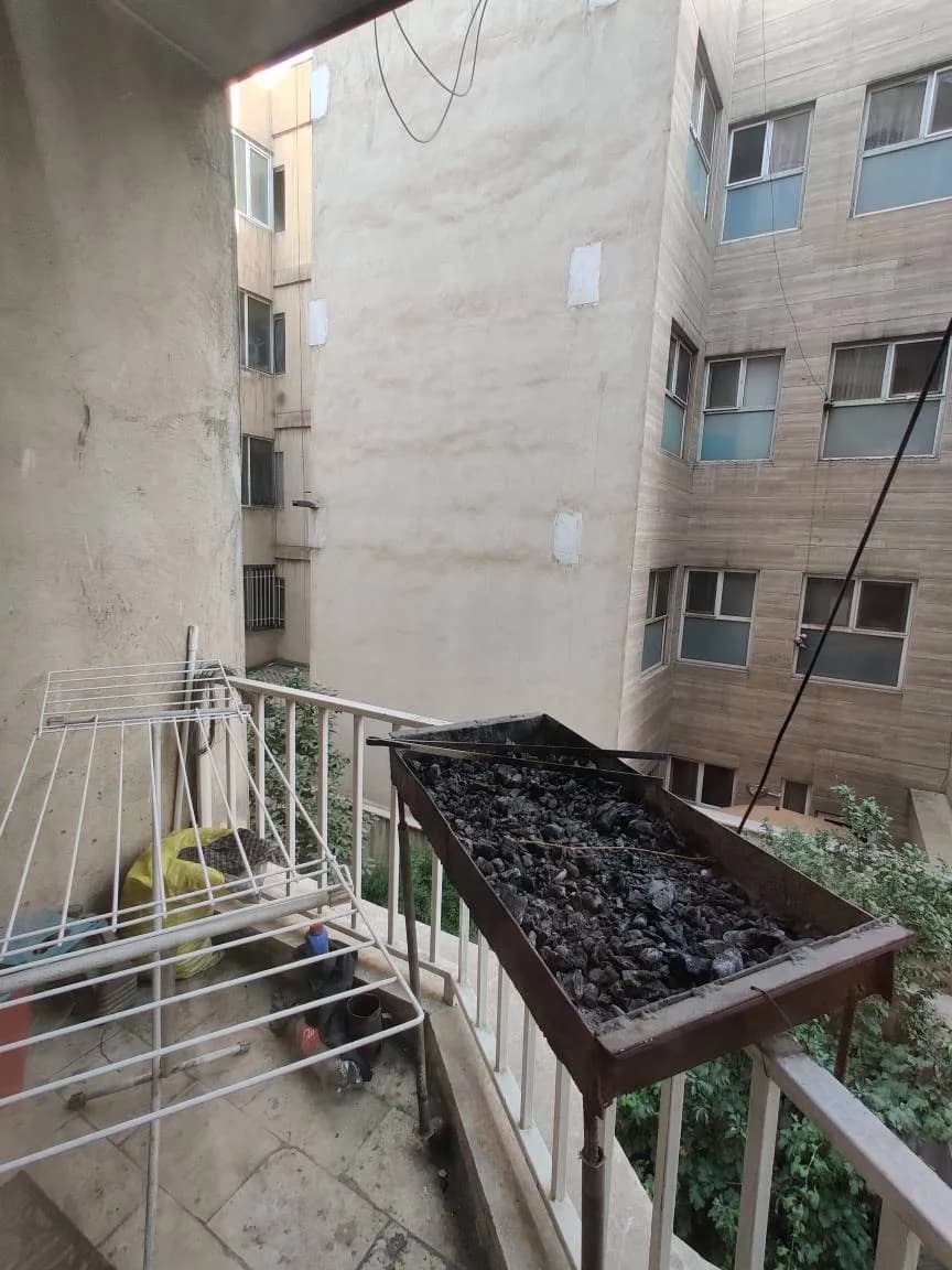 ۱۴۰ متر شهرک غرب گلرخ