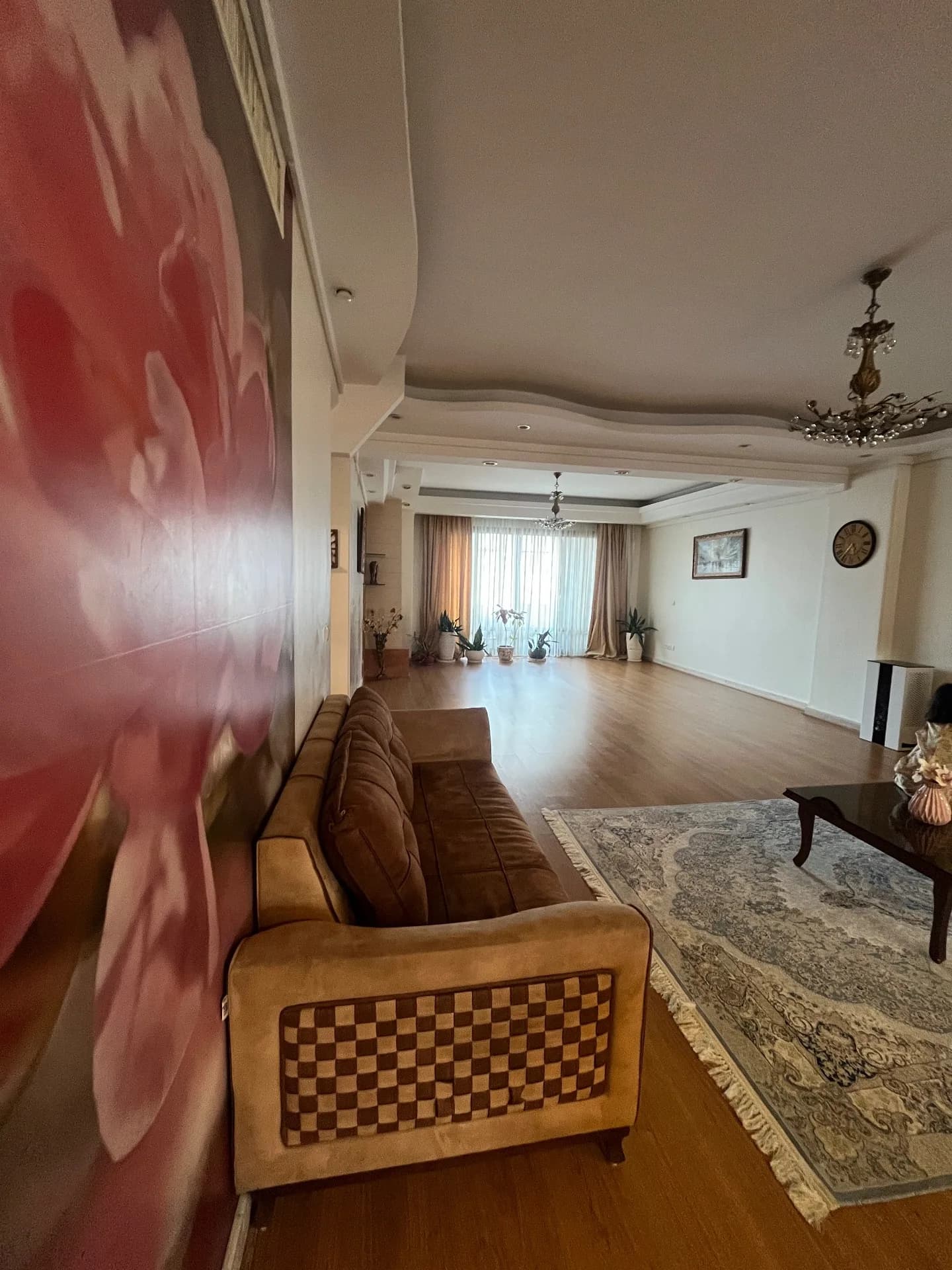 140متر«تک واحدی کم سن سرو