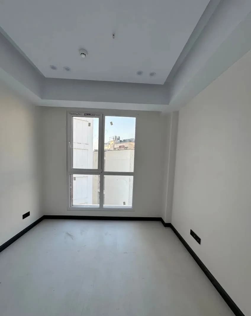 180 متر/ 3 خواب/ نوساز / تاپ لوکیشن - تصویر 8