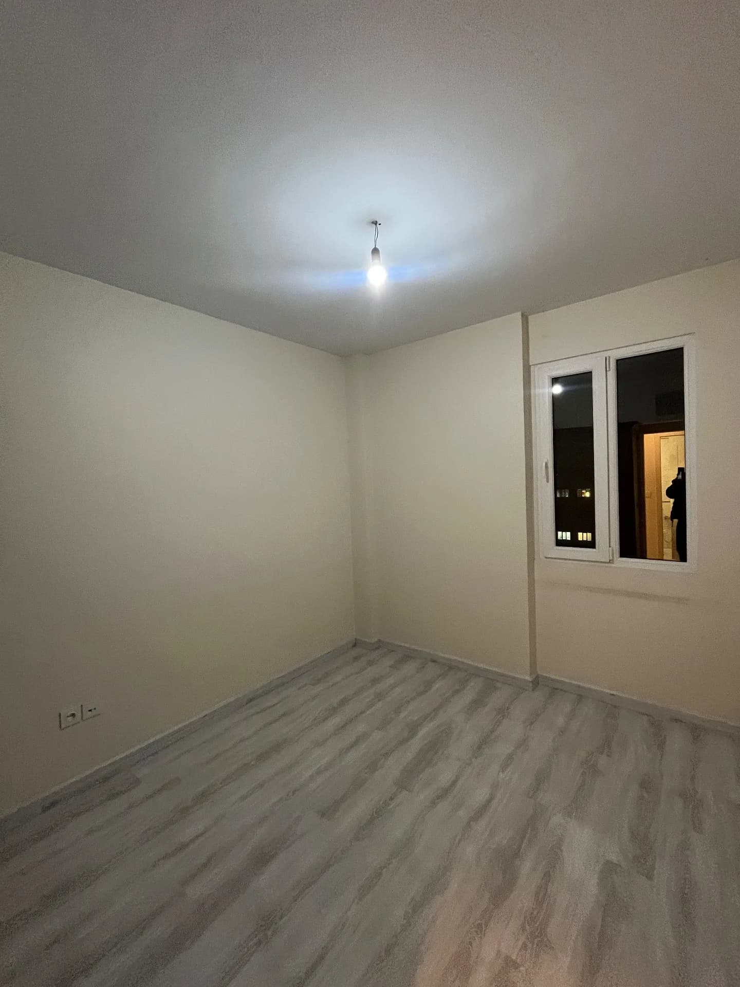 150متر«تک واحدی سه خواب کاج