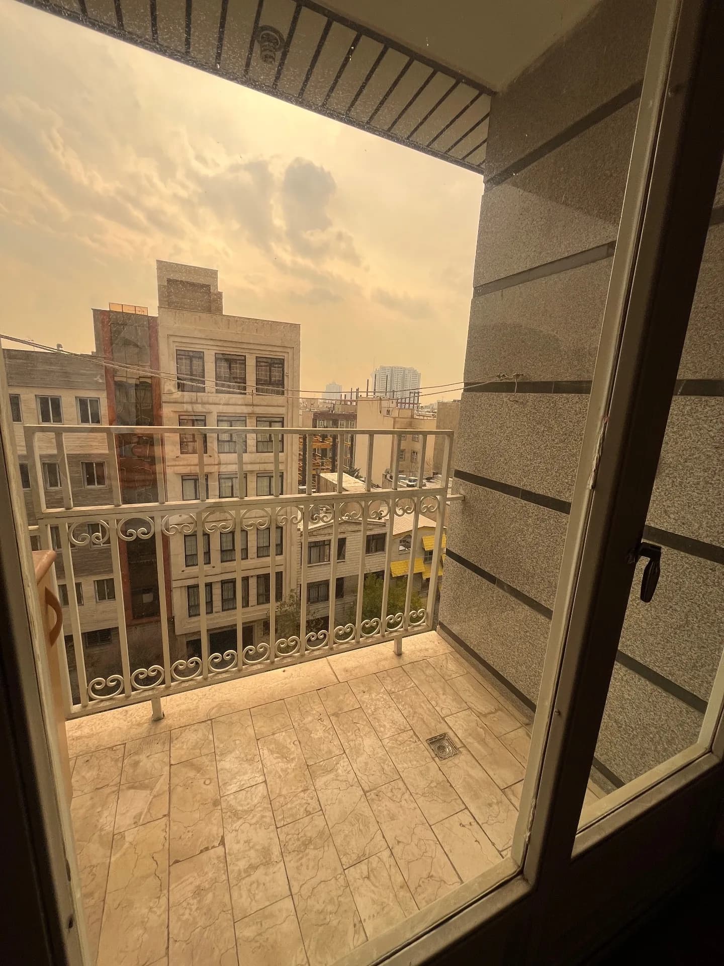 105متر«دو خواب نوسازی شده دریا