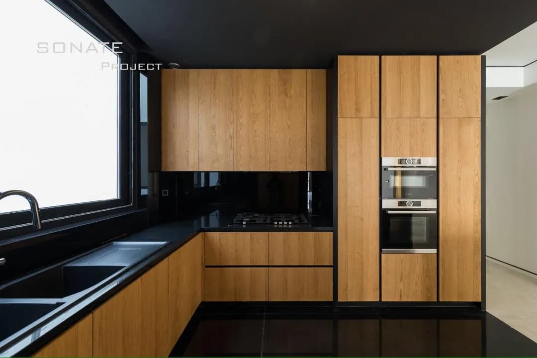 اپارتمان ۱۳۵ متری در سعادت اباد، سرو شرقی