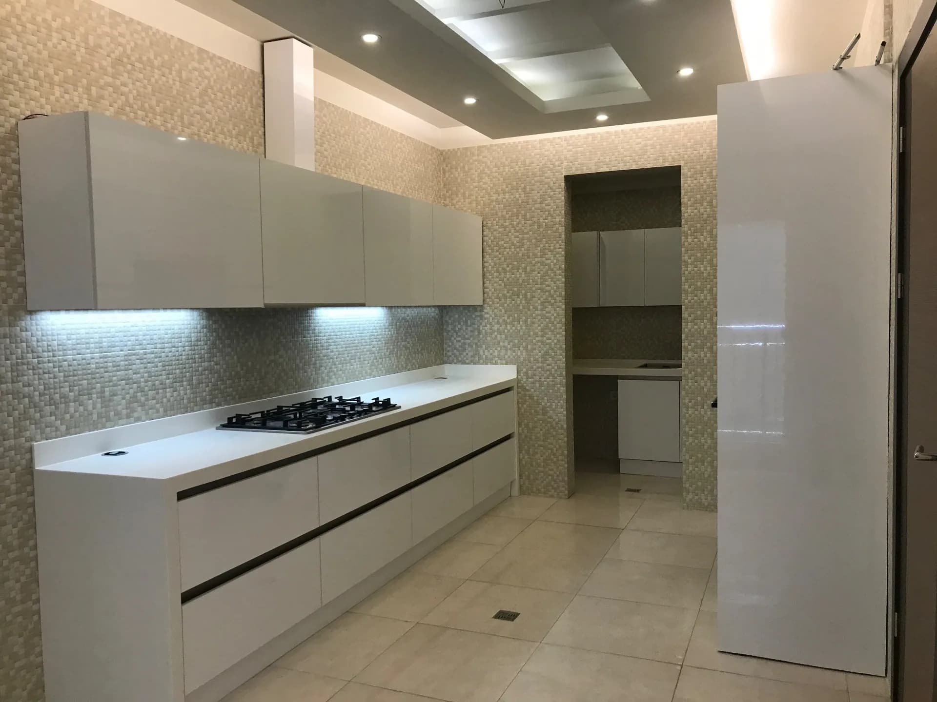 اپارتمان ۱۳۵ متری در شهرک غرب، سپهر