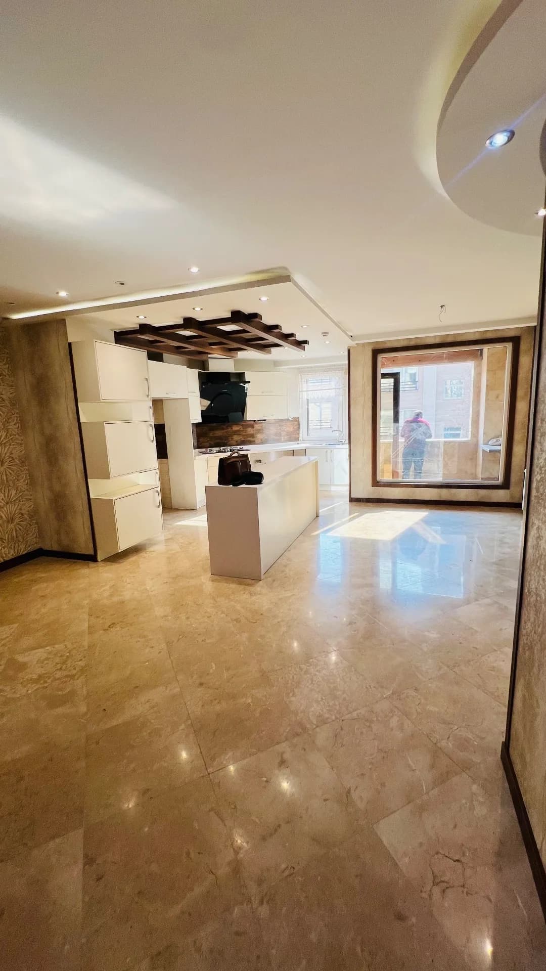 120متر3خ سعادت ابادصرافها