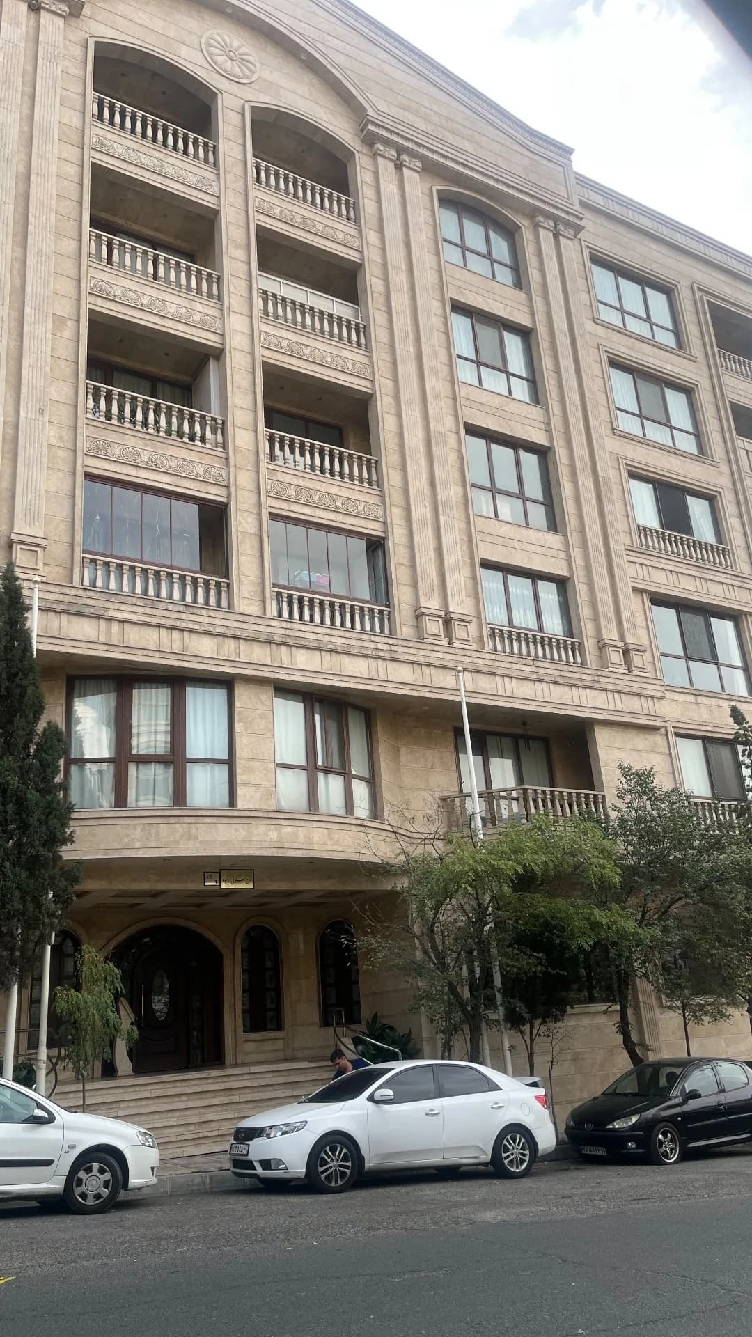 122متر«سه خواب شهرک غرب