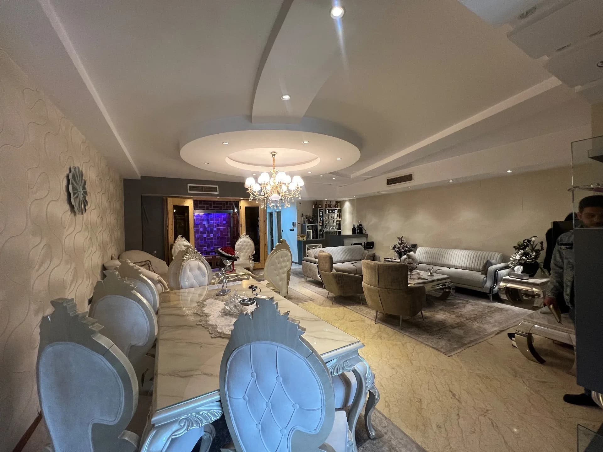 اپارتمان 140 متری در سعادت اباد، بلوار فرحزادی
